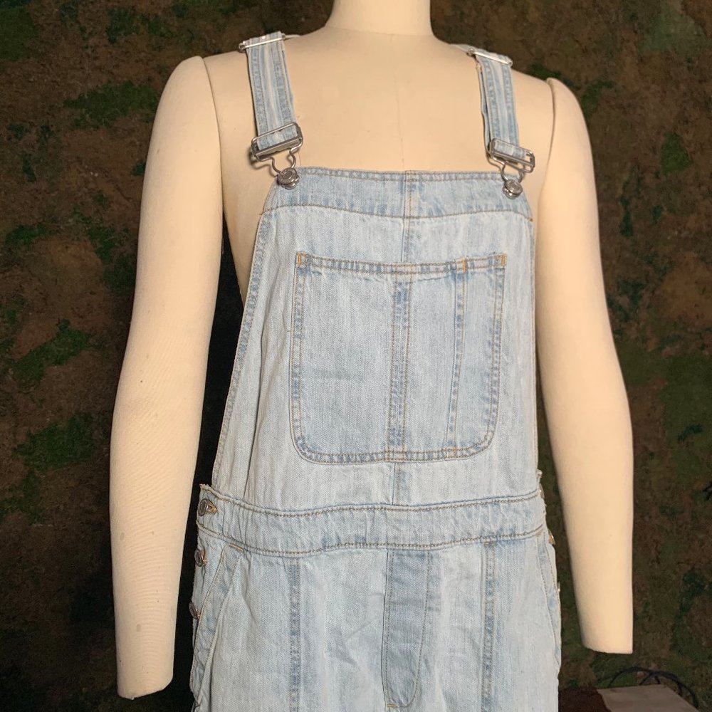 Gap Size Medium Denim Overalls